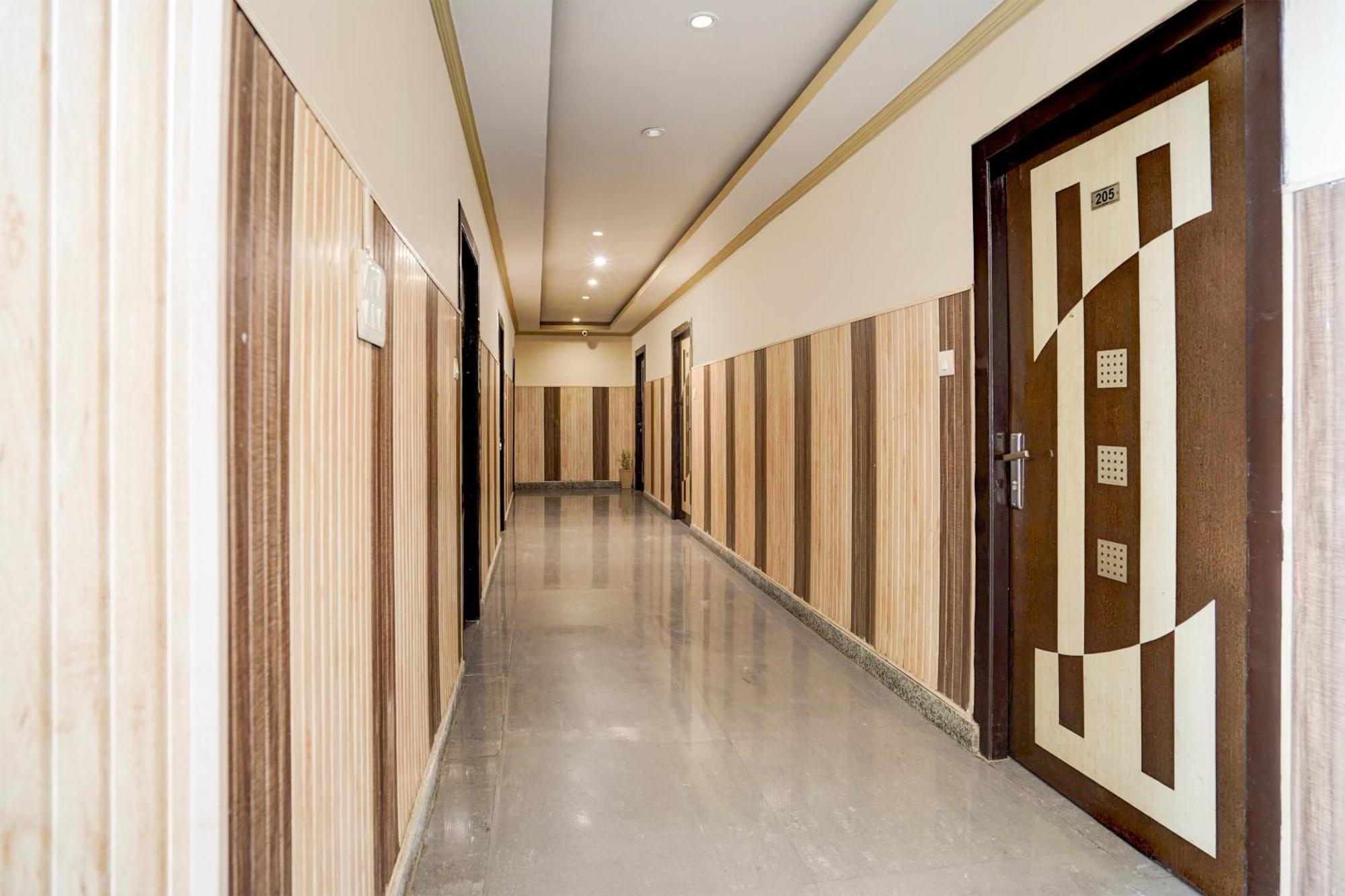 Hotel Super Townhouse Haridwar Near Har Ki Pauri Extérieur photo