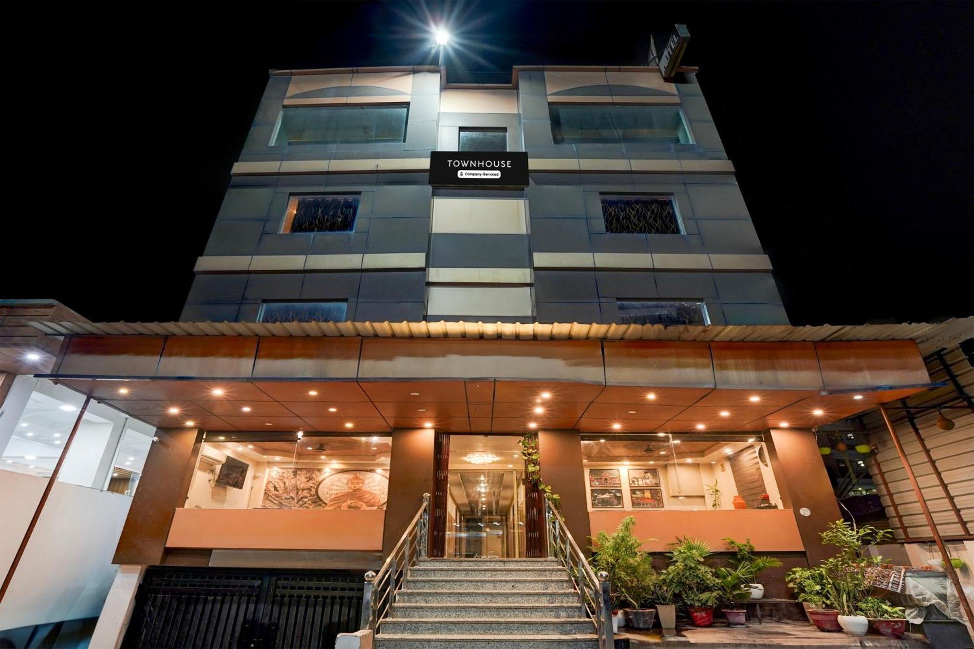 Hotel Super Townhouse Haridwar Near Har Ki Pauri Extérieur photo